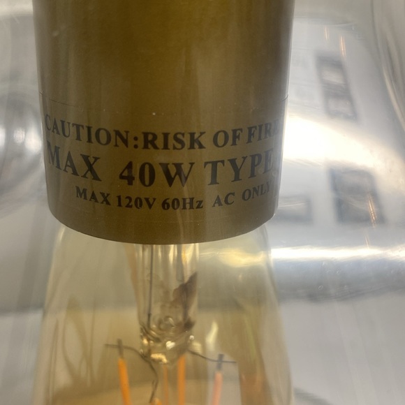 Hanging Plug-in Light Fixture w/ Bulb - Picture 5 of 6